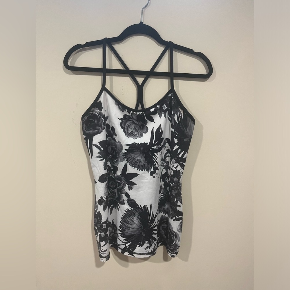 Lululemon Brisk Bloom White Soot Black Power Y Tank Top Shirt built-in Bra 10